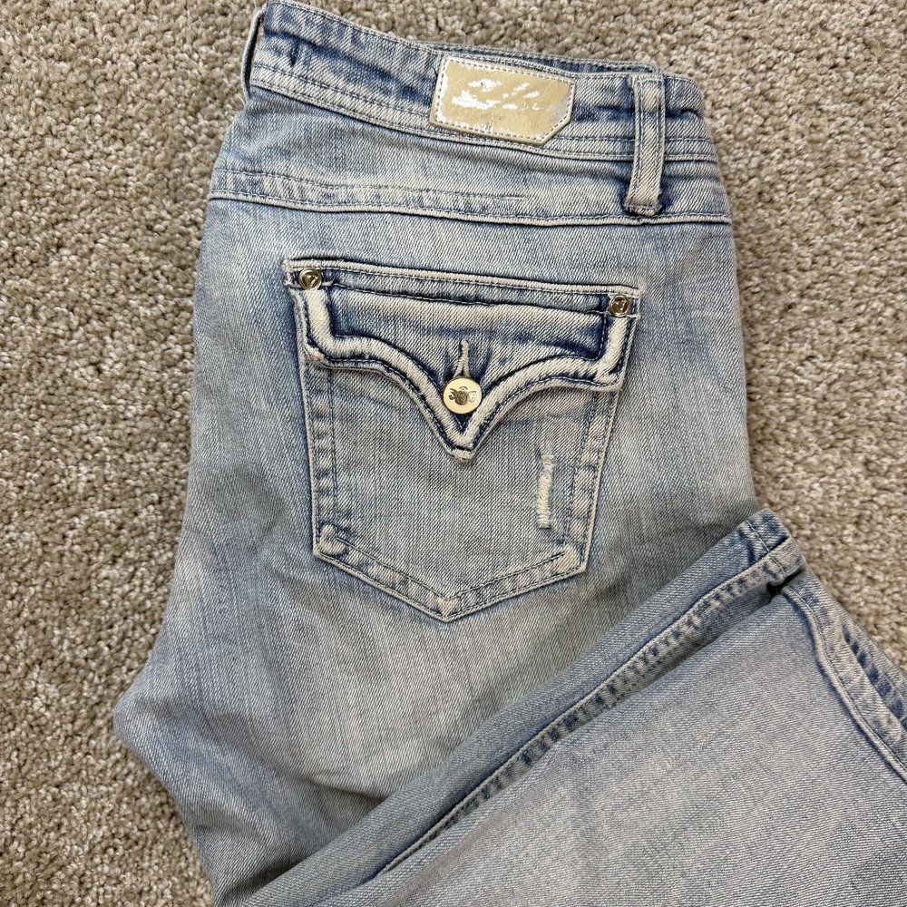 Y2K Vigoss Capri Jeans Womens 9 Light Wash Blue Distressed Stretch Denim Crop